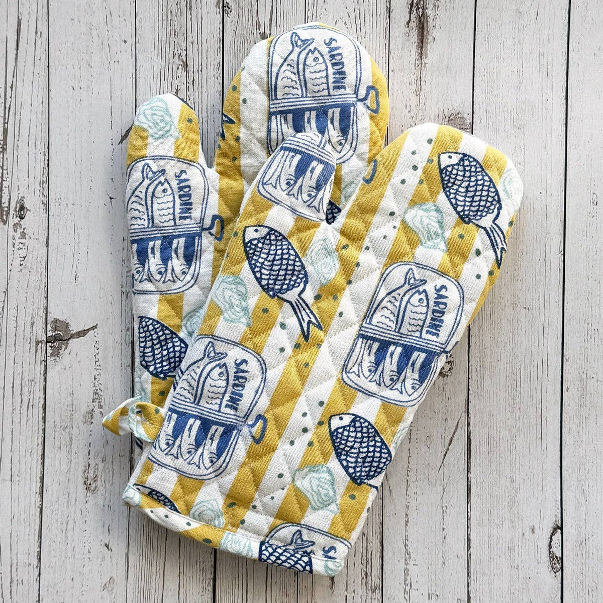 Salty Sardine Mitt, Set of 2