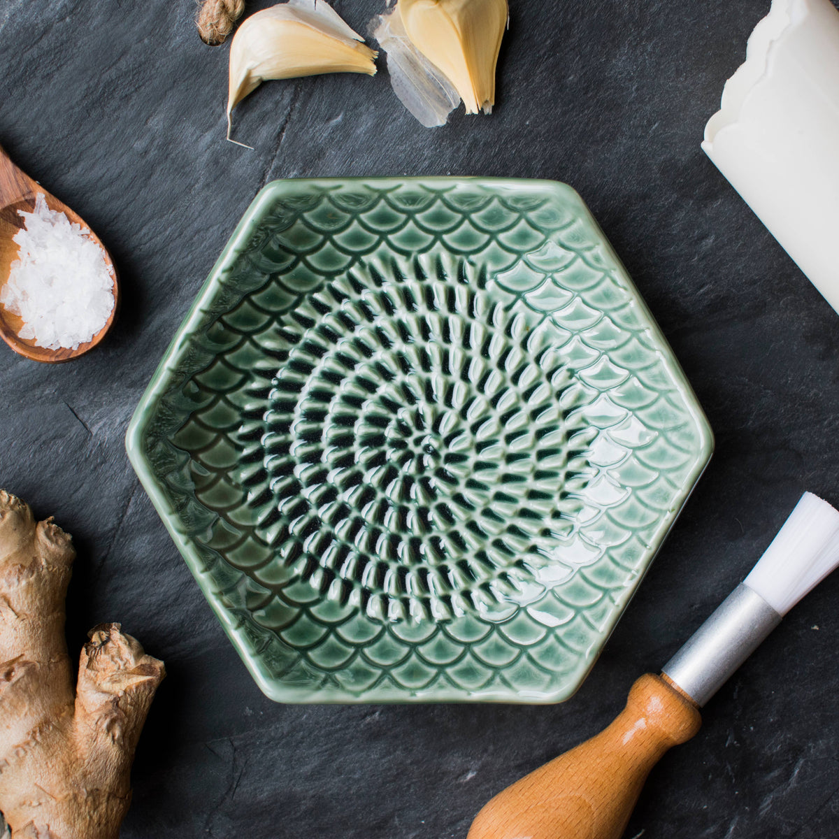 Ceramic Garlic Grater, 3-Piece Set – Sage