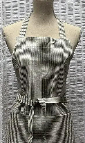 Apron Striped Black and Natural