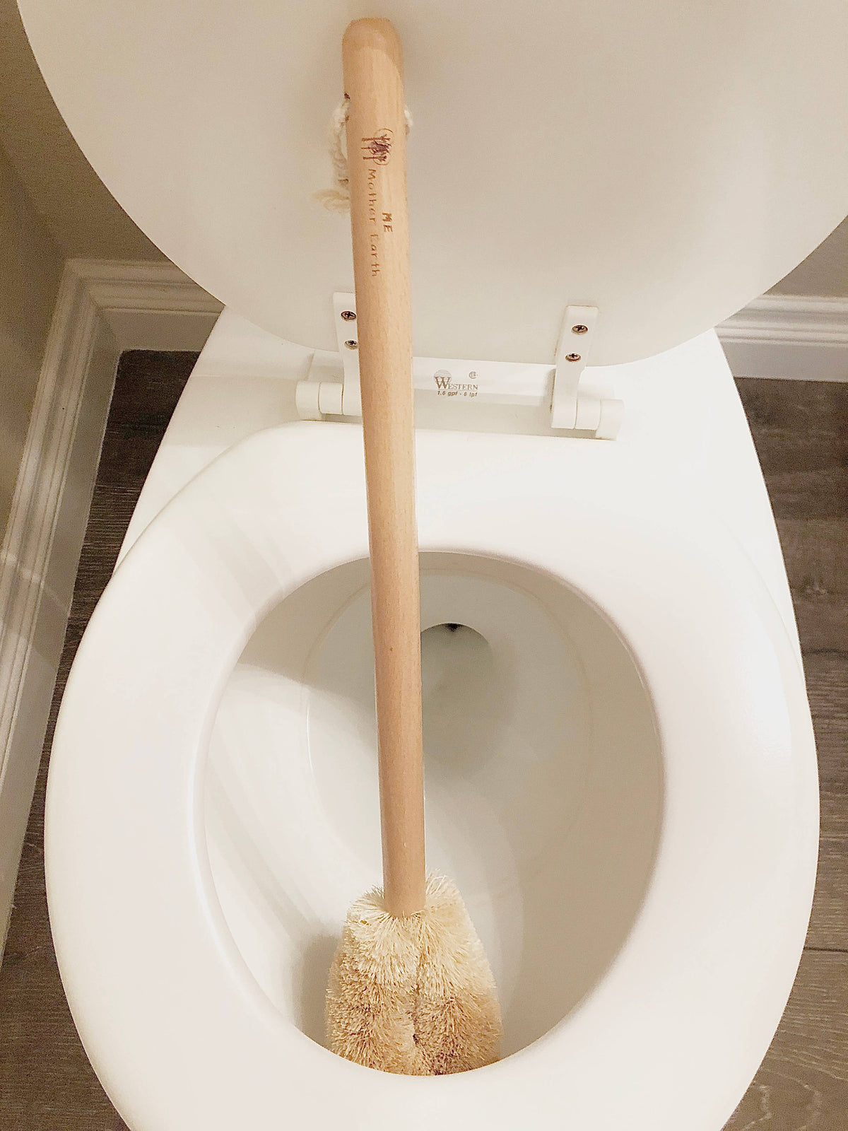 Coconut Toilet Brush | Zero Waste Cleaning Supplies