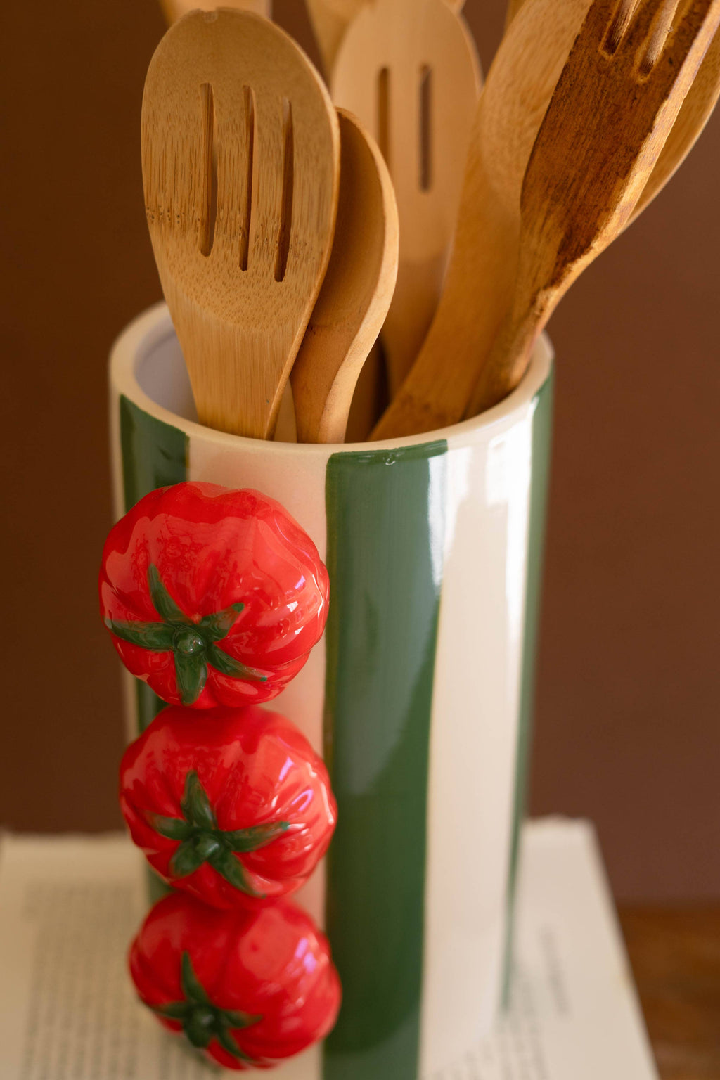 CERAMIC GREEN STRIPED VASE WITH TOMATOES