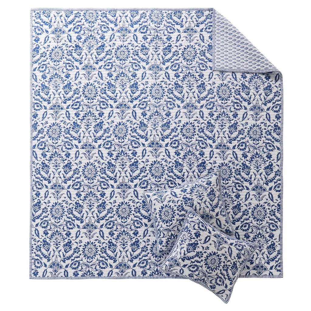 Clara Blue Quilt Set