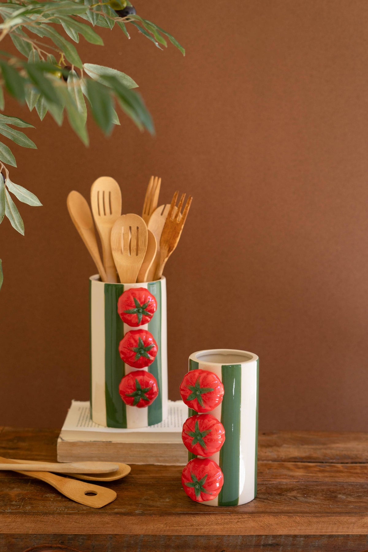 CERAMIC GREEN STRIPED VASE WITH TOMATOES