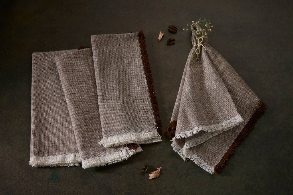 Soft Chambray Dinner Napkins - 18" x 18" Set of 4.