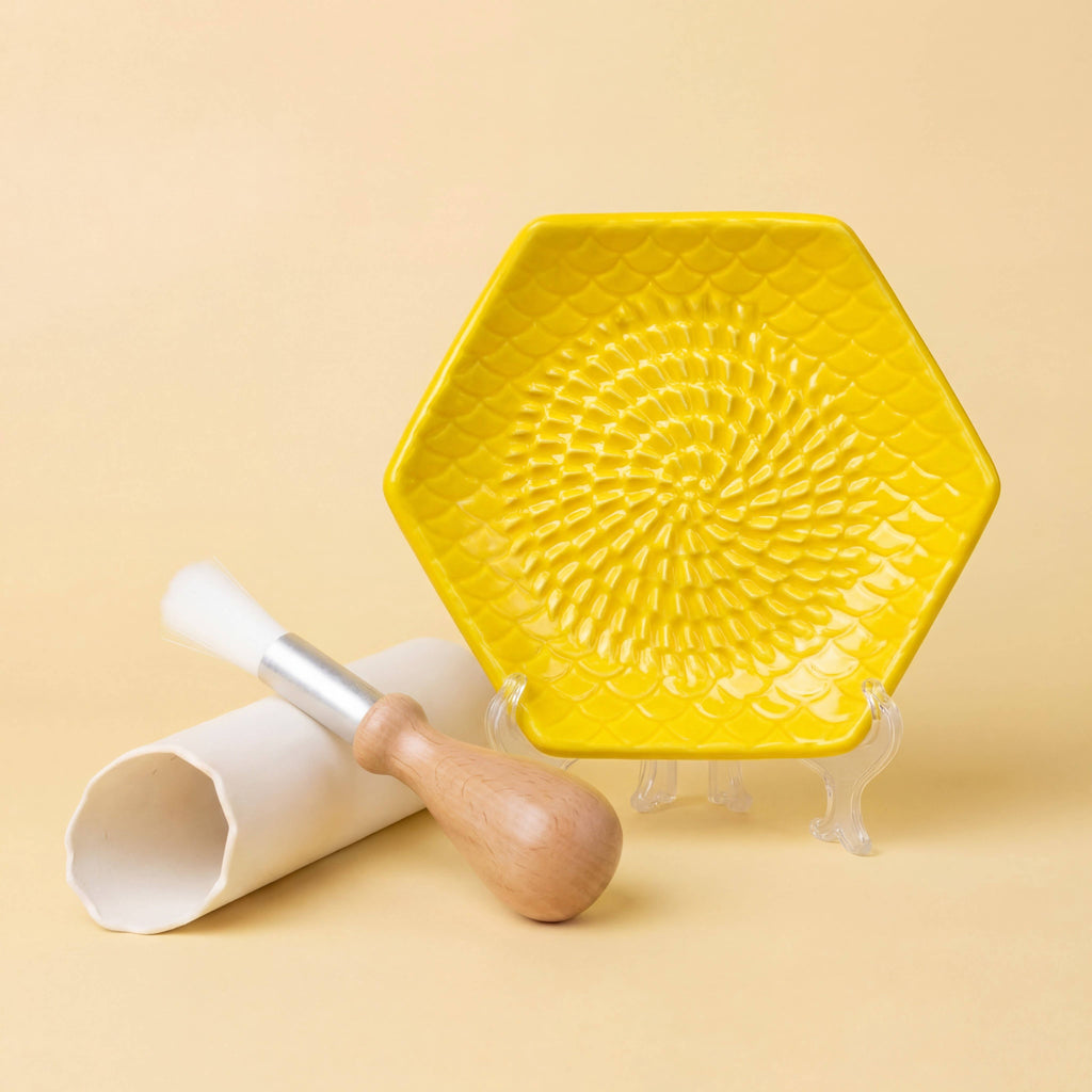 Ceramic Garlic Grater, 3-Piece Set – Lemon Yellow