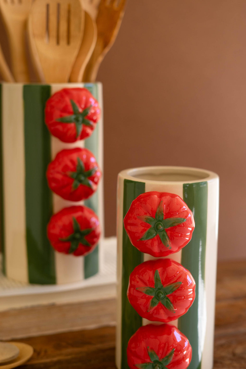 CERAMIC GREEN STRIPED VASE WITH TOMATOES