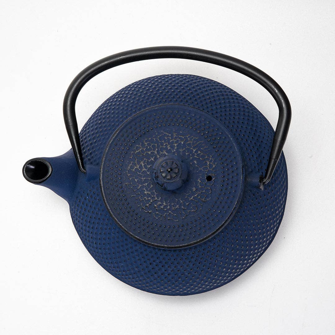 Navy Blue Hobnail Design 27oz Cast Iron Tea Pot (1/8)